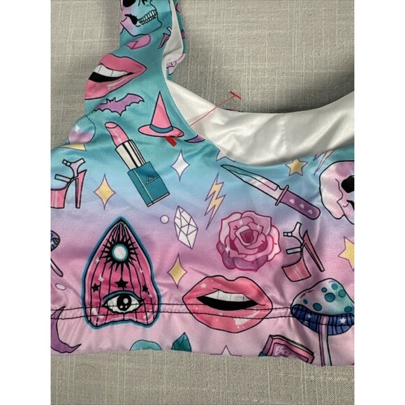 Juniors Size Small Workout / Swim‎ Top Witchy Mushrooms Skulls Crystals Heels - Picture 8 of 9